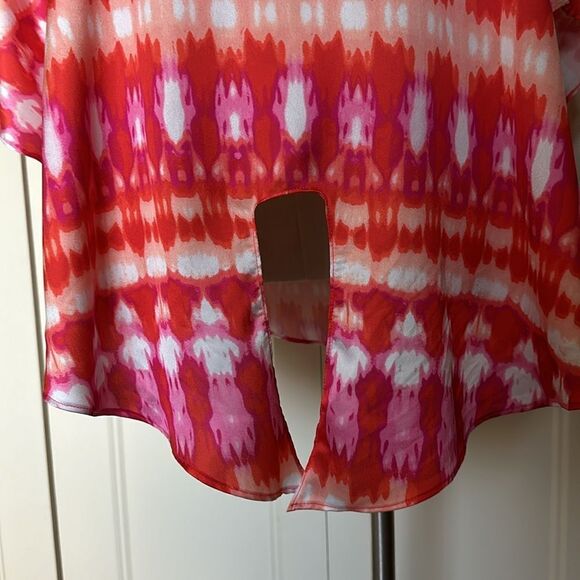 Multiples Top - Picture 5 of 7